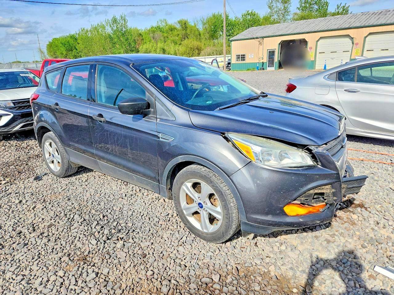 Ford Escape S