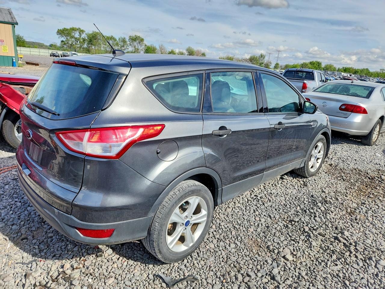 Ford Escape S