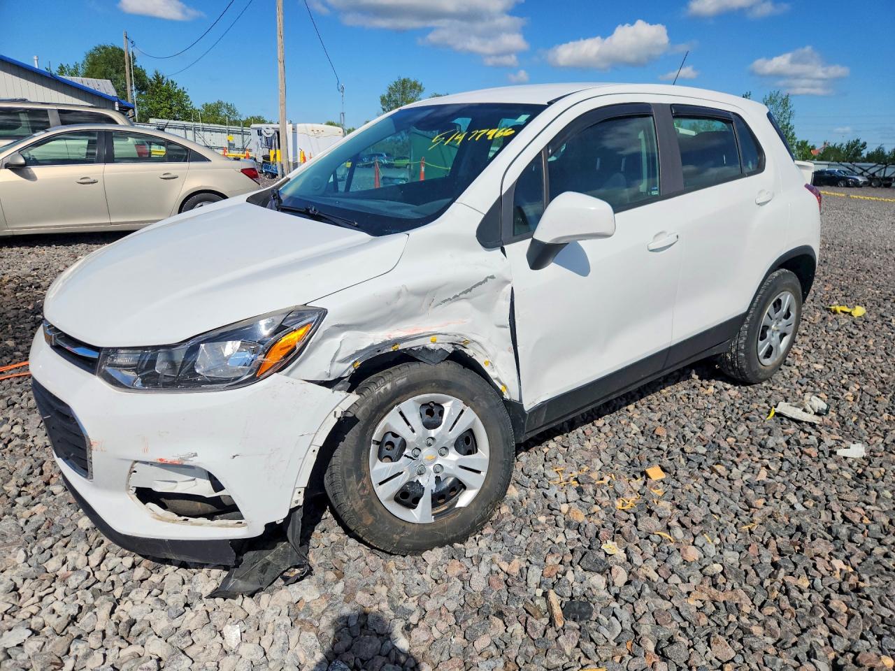 Salvage Chevrolet Trax Image