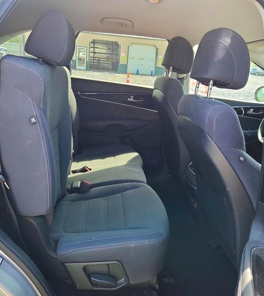 Kia Sorento Lx V6