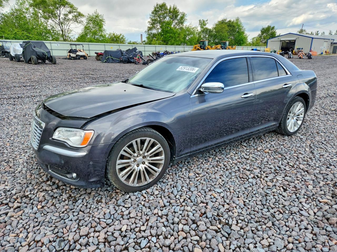 Salvage Chrysler 300 Image