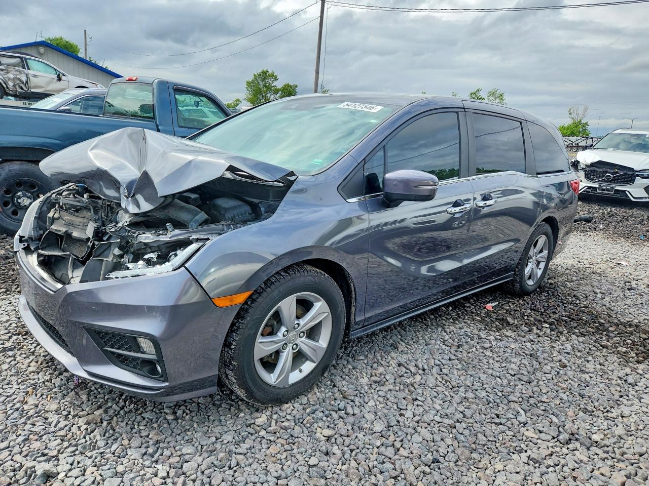 Salvage Honda Odyssey Image