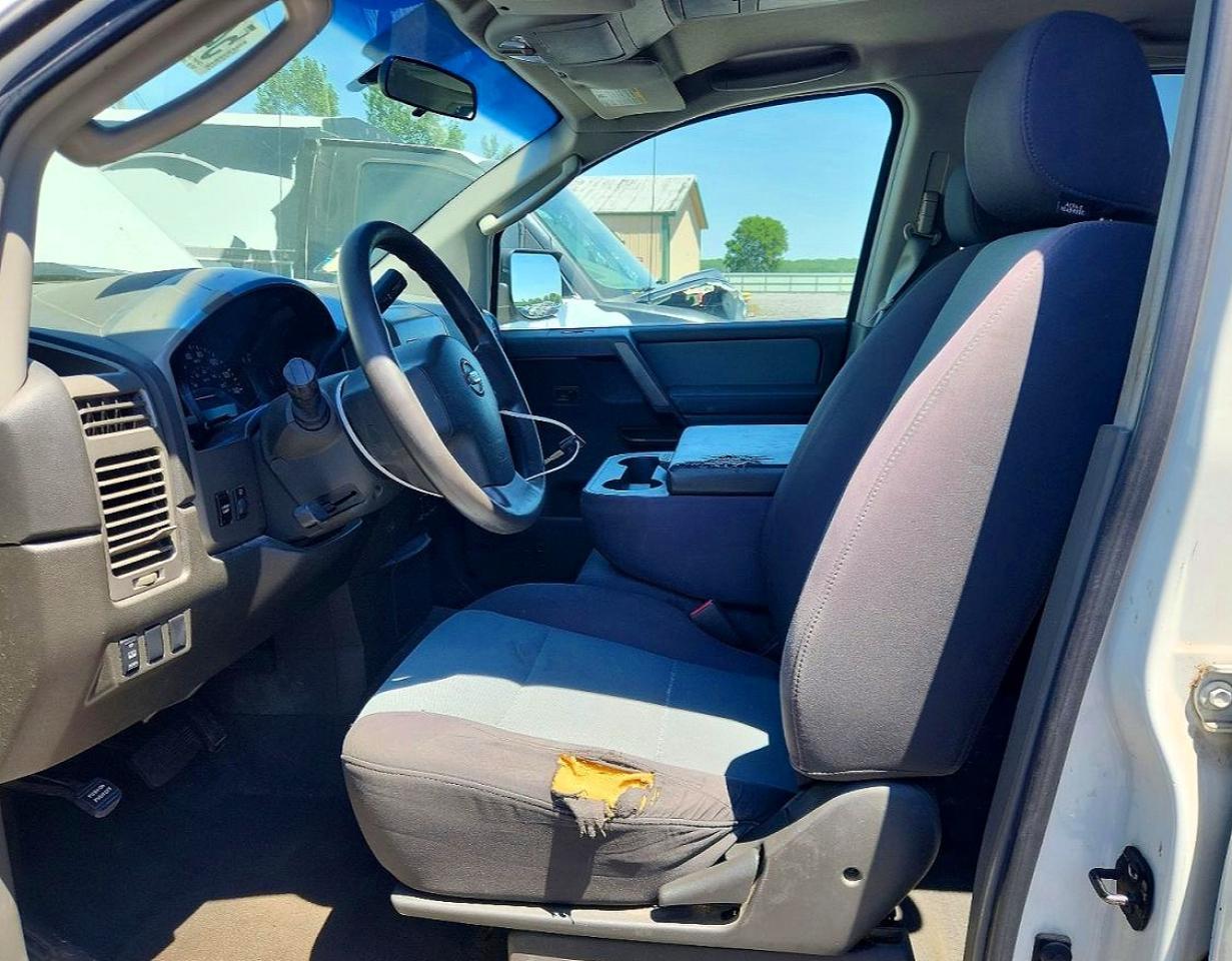 Nissan Titan Xe