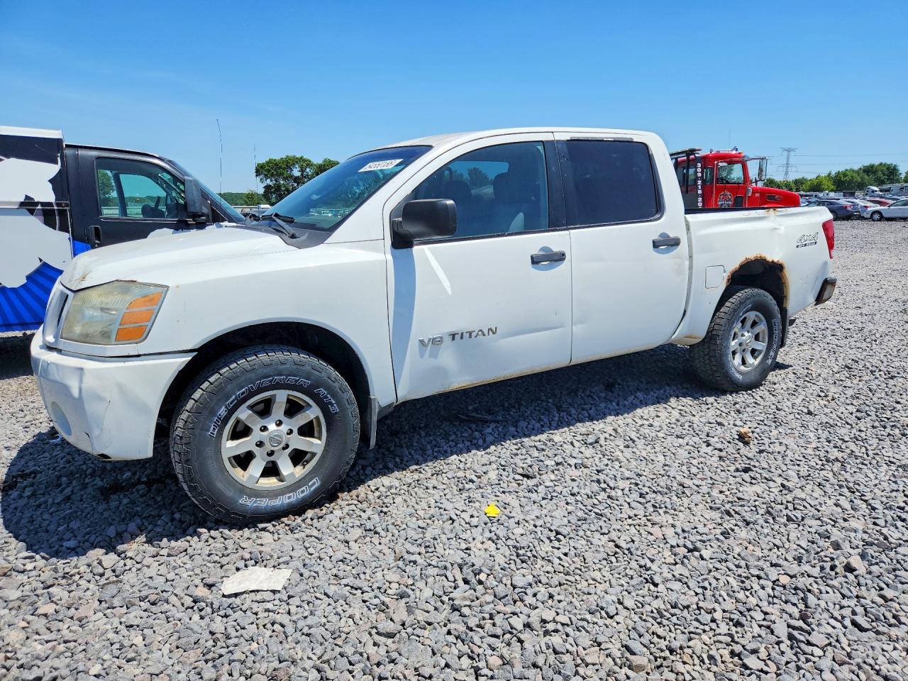 Salvage Nissan Titan Image