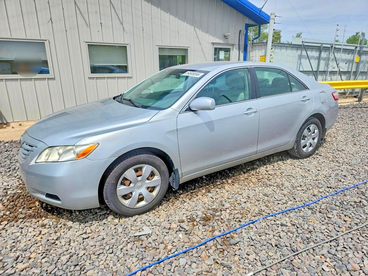 Salvage Toyota Camry Image