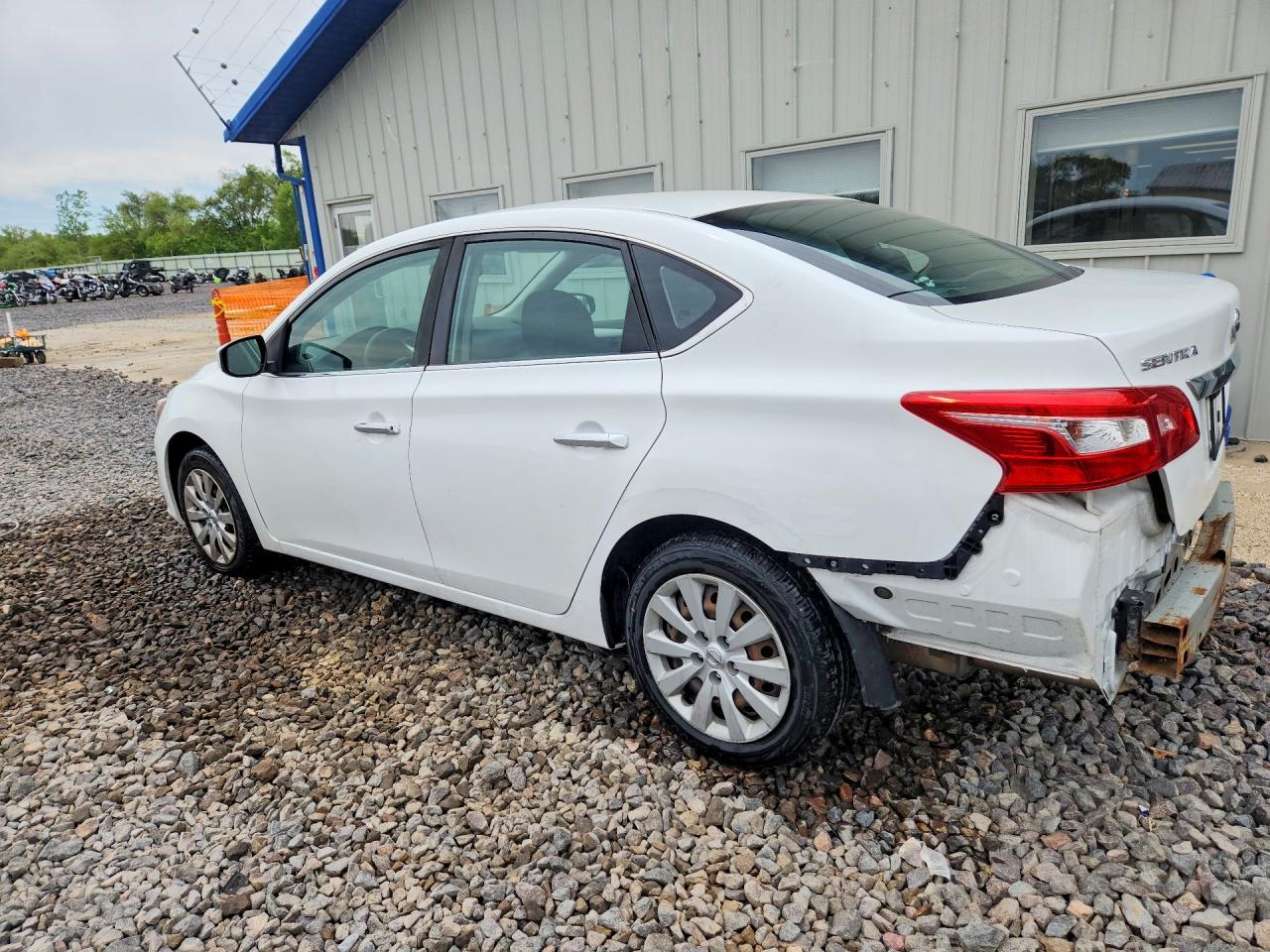 Nissan Sentra S