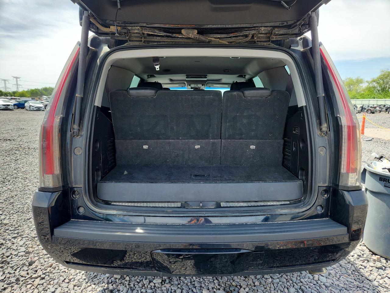 Cadillac Escalade Premium