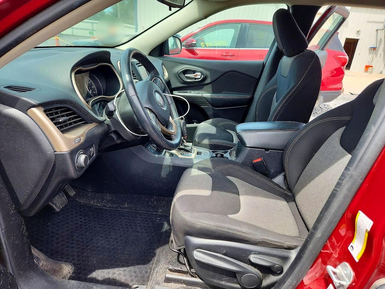 Jeep Cherokee Sport