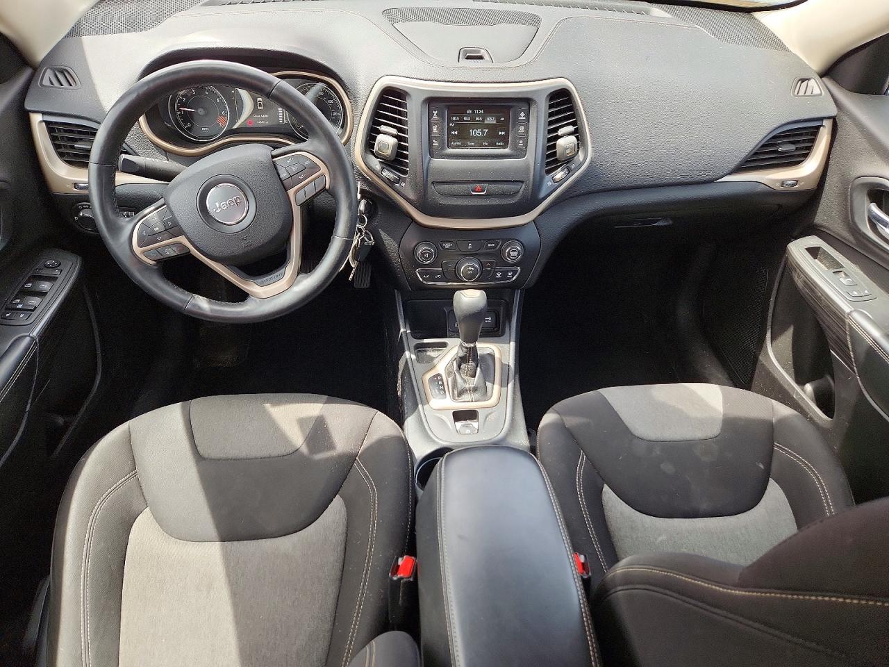 Jeep Cherokee Sport
