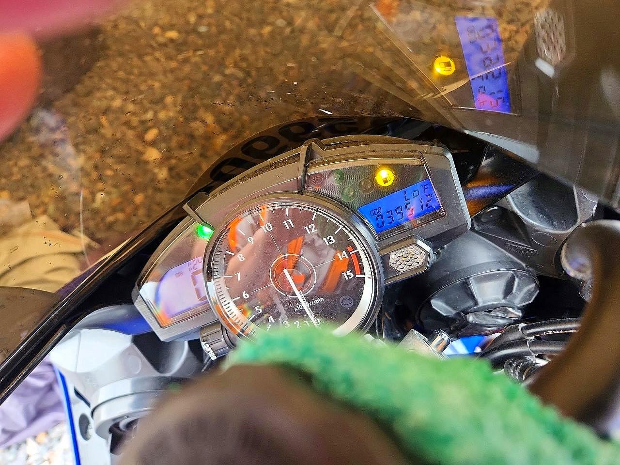 Yamaha Yzf1000