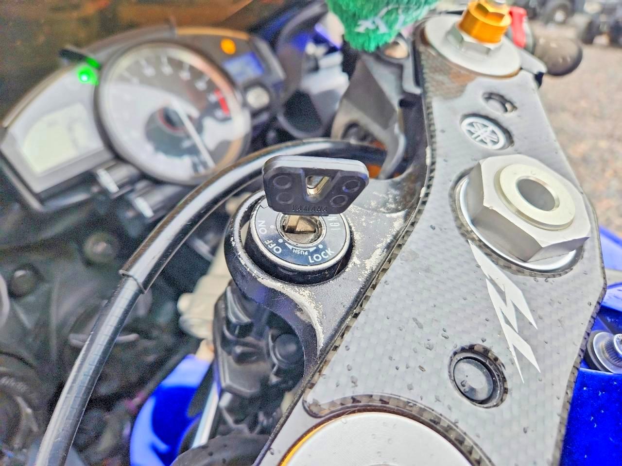 Yamaha Yzf1000