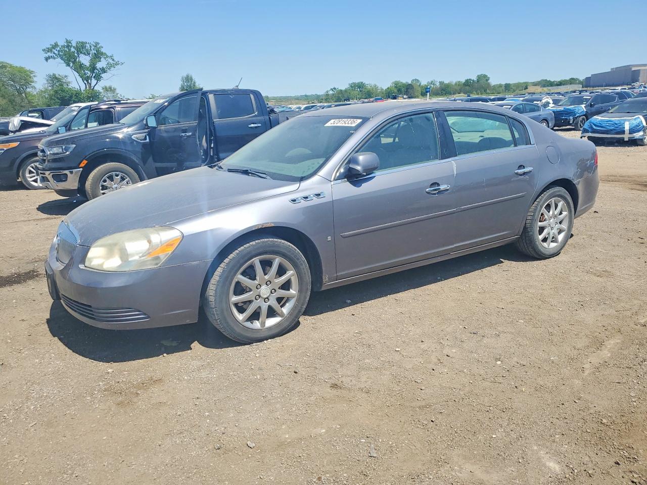 Salvage Buick Lucerne Image