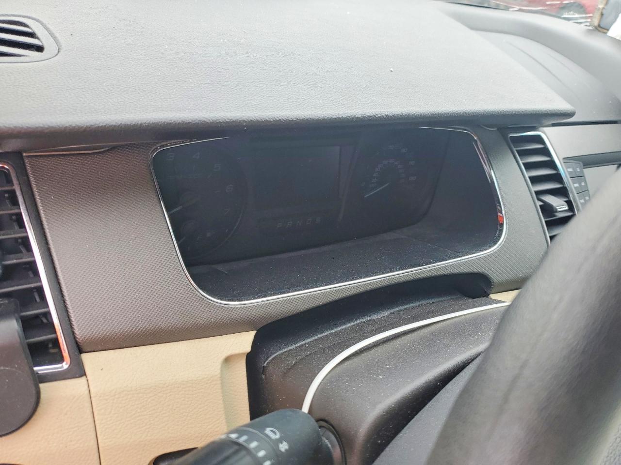 Ford Taurus Se