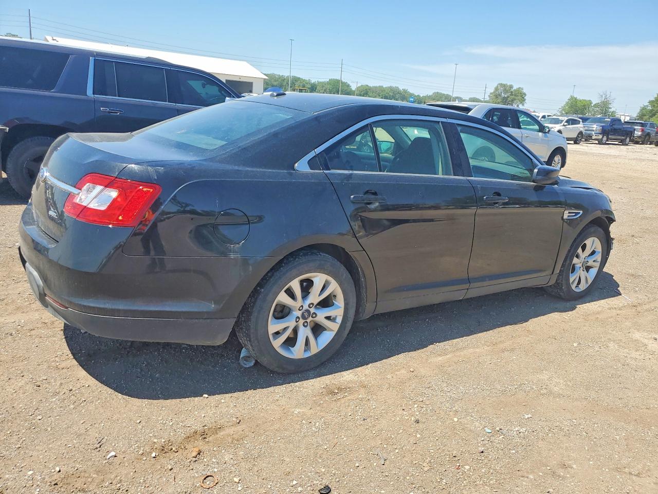 Ford Taurus Sel