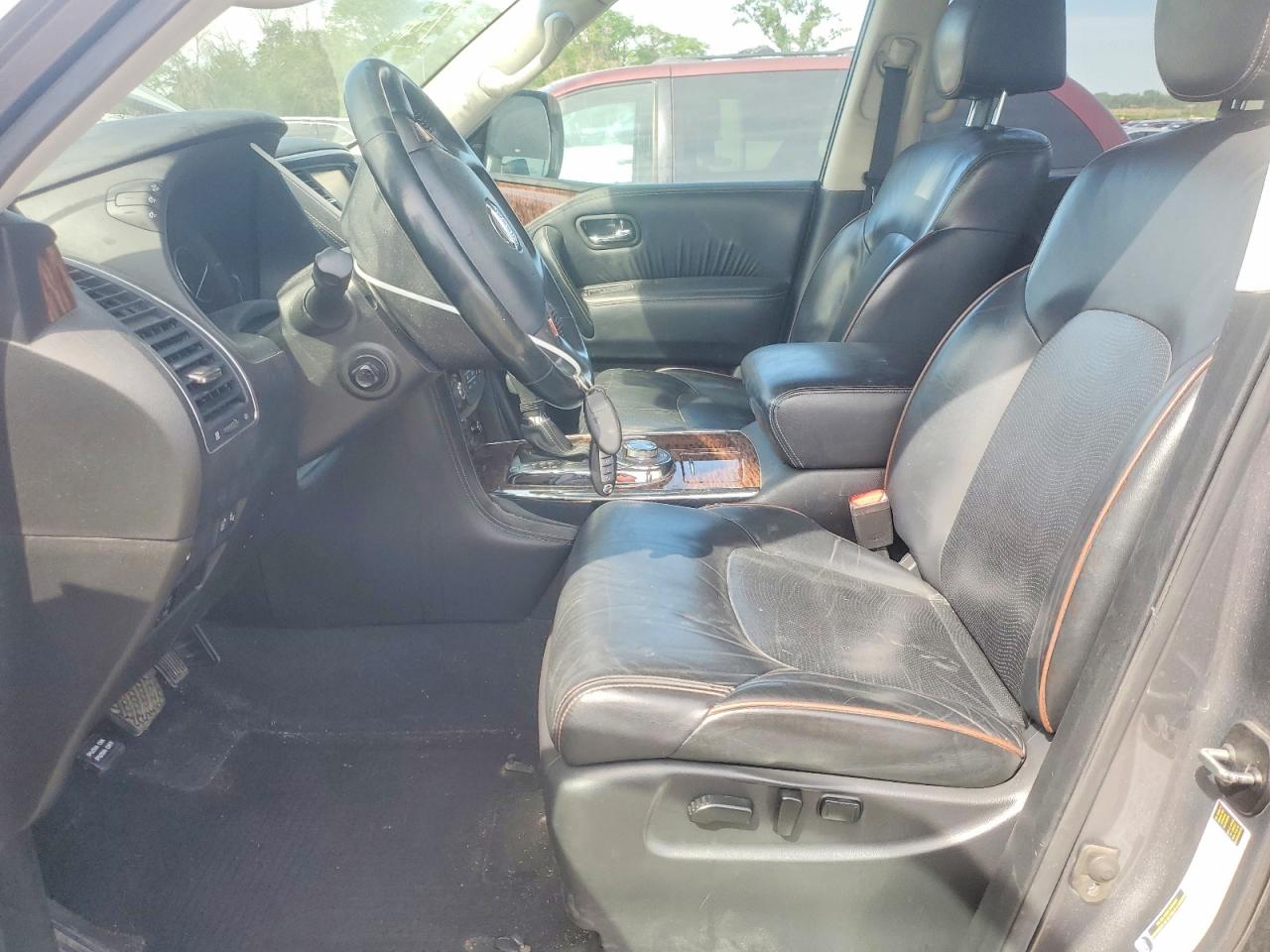 Nissan Armada Platinum