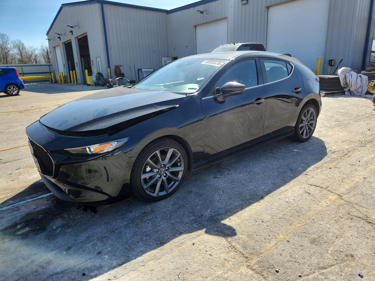 Salvage Mazda 3 Image