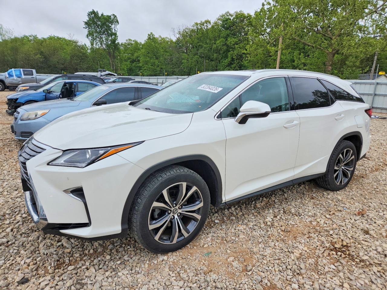 Salvage Lexus RX Image