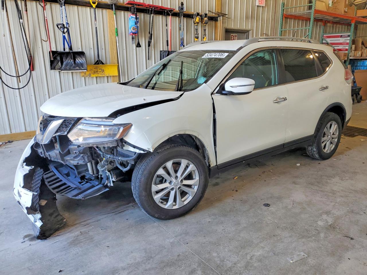 Salvage Nissan Rogue Image