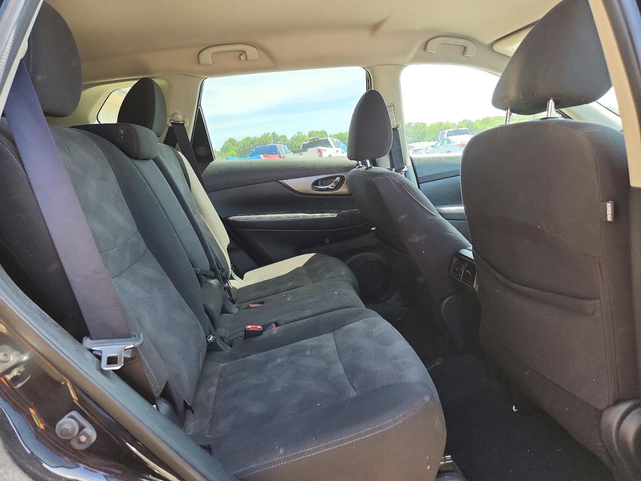 Nissan Rogue Sv