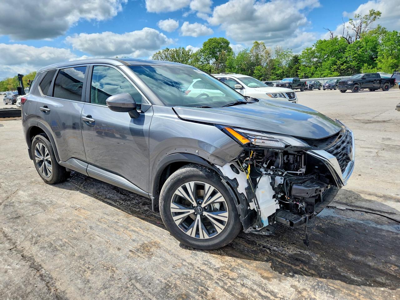Nissan Rogue Sv