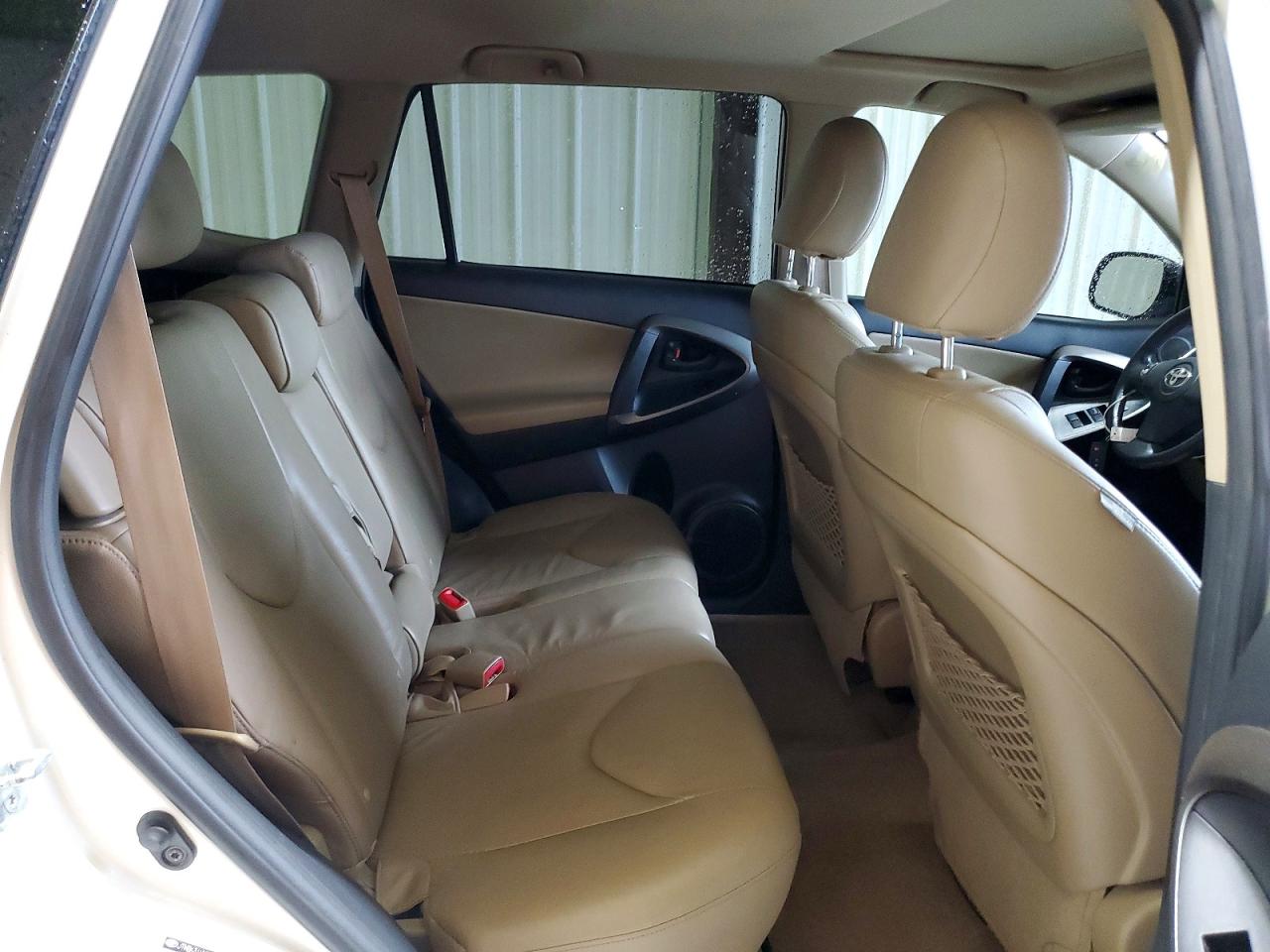 Toyota RAV4 Limited
