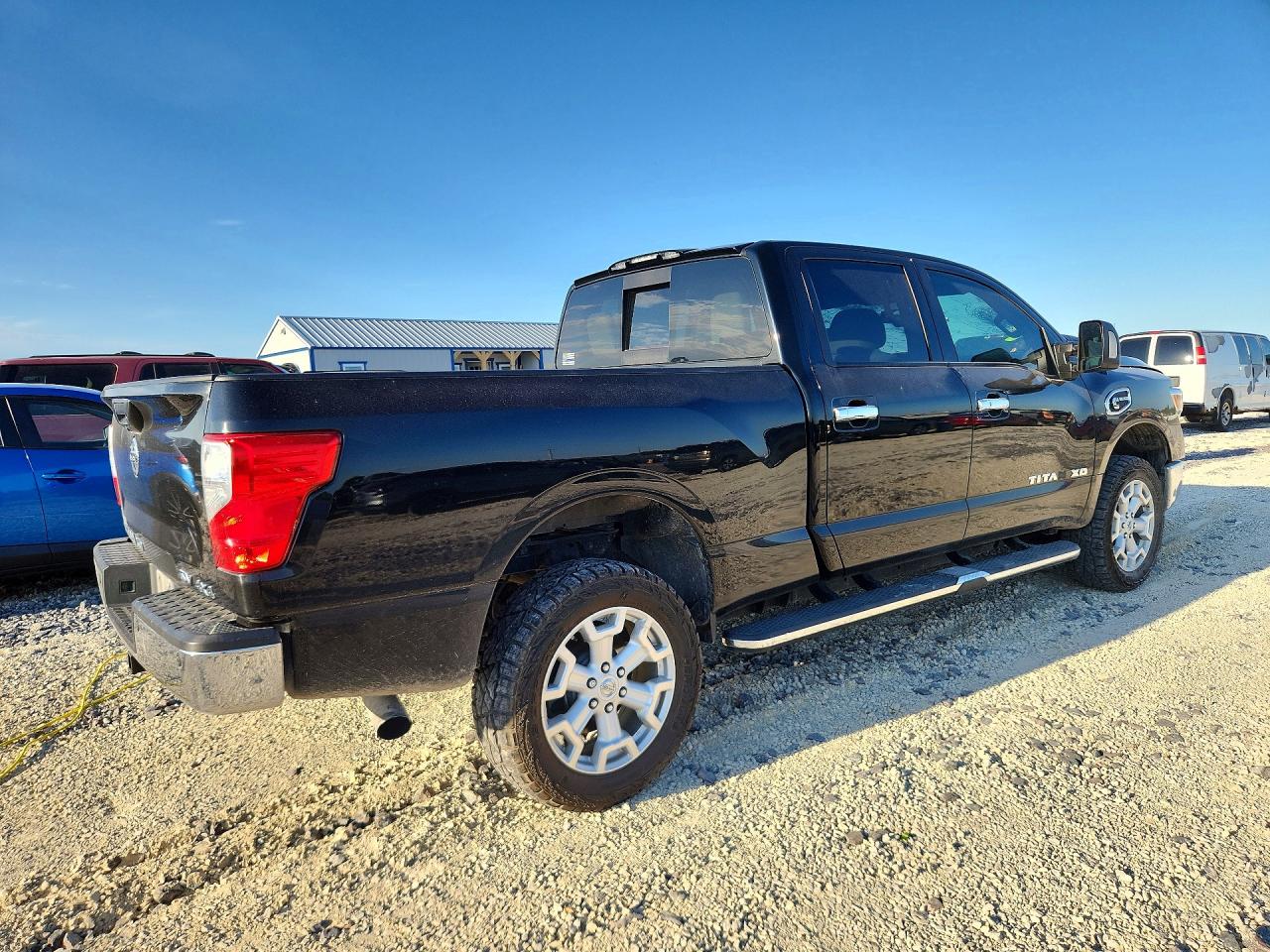 Nissan Titan