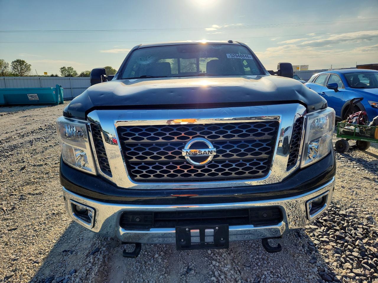 Nissan Titan
