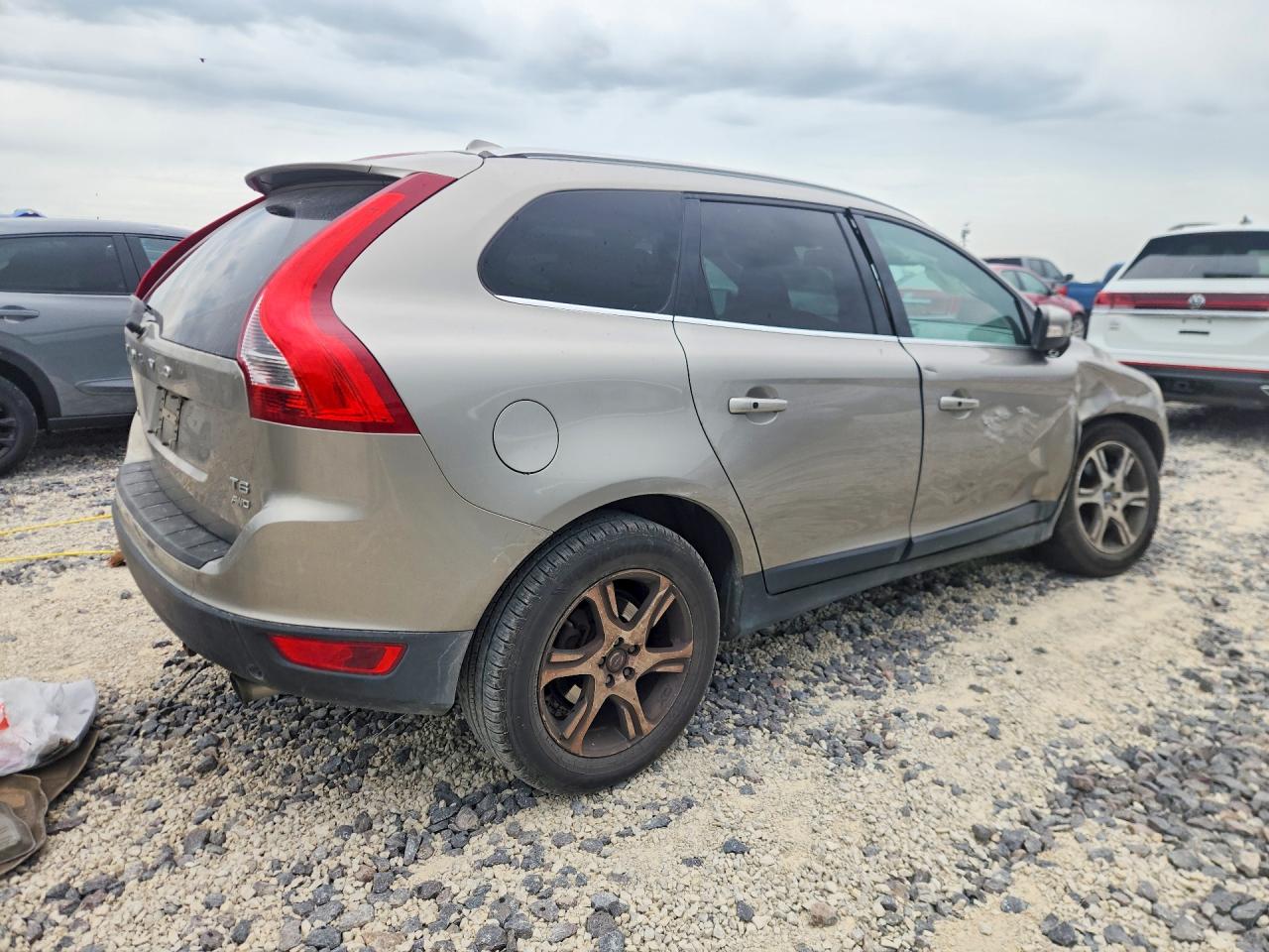 Volvo XC60 T6