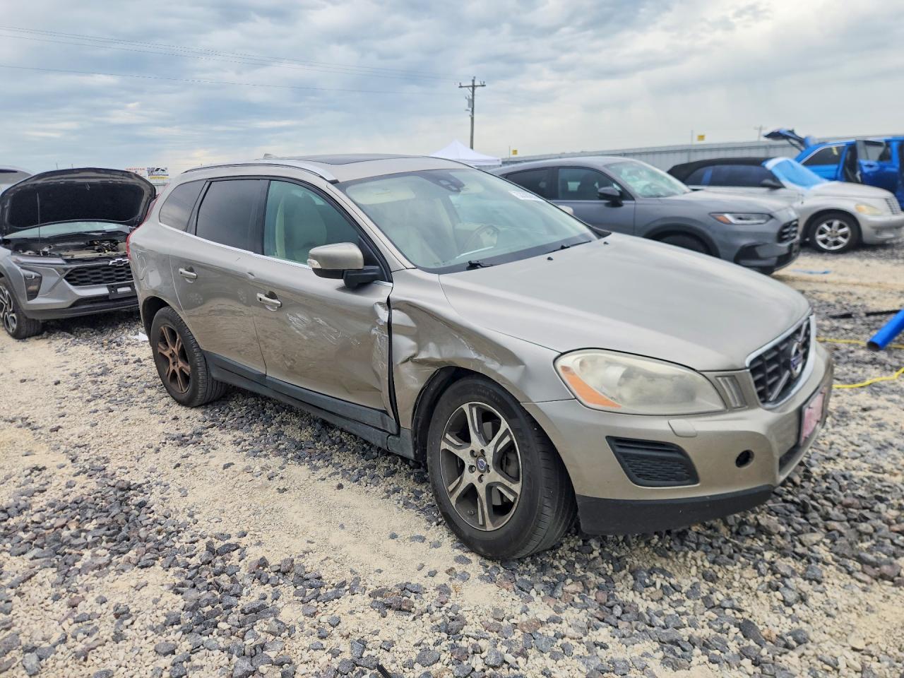 Volvo XC60 T6