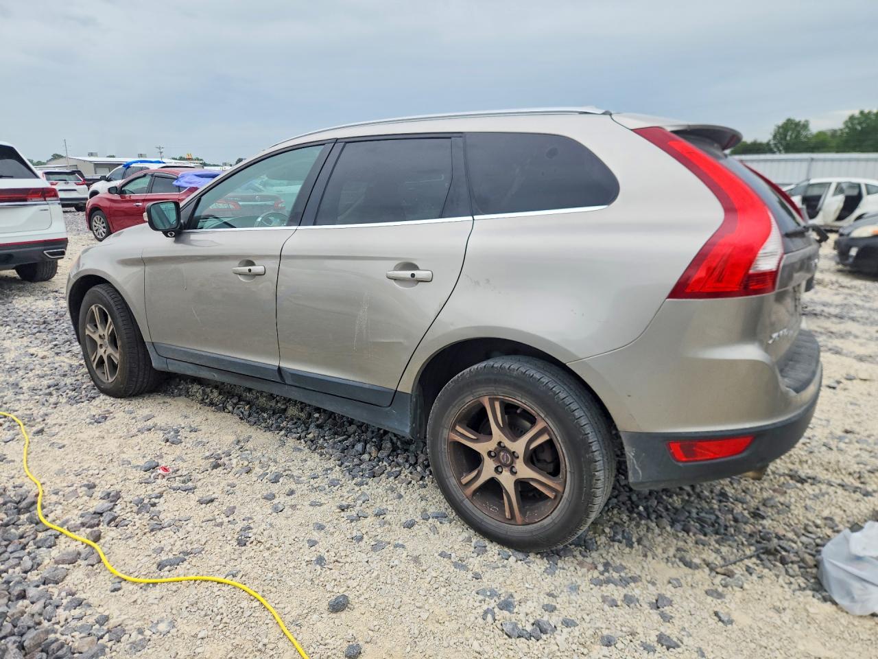 Volvo XC60 T6