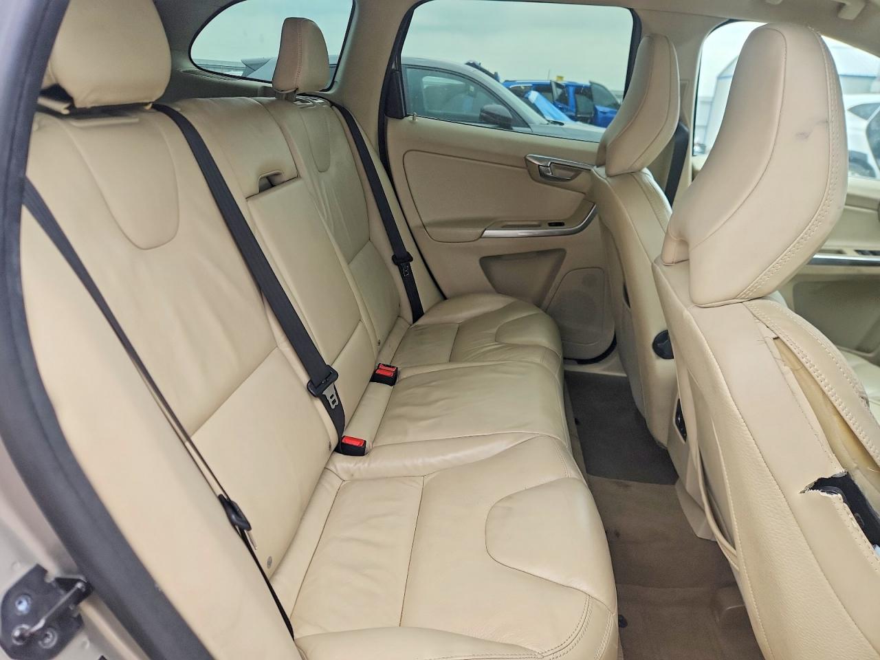 Volvo XC60 T6