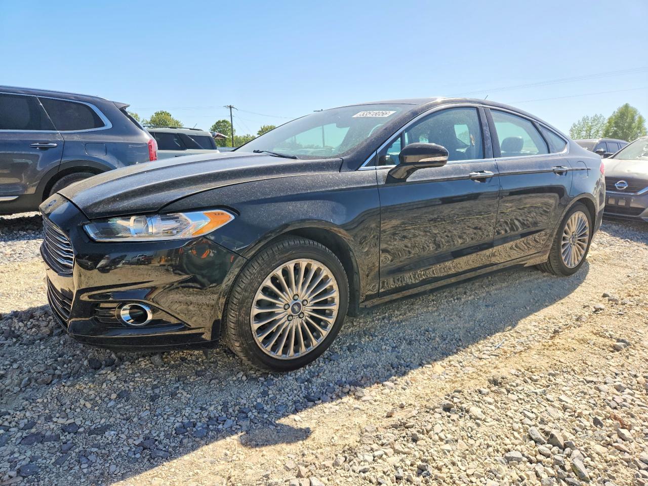 Salvage Ford Fusion Image