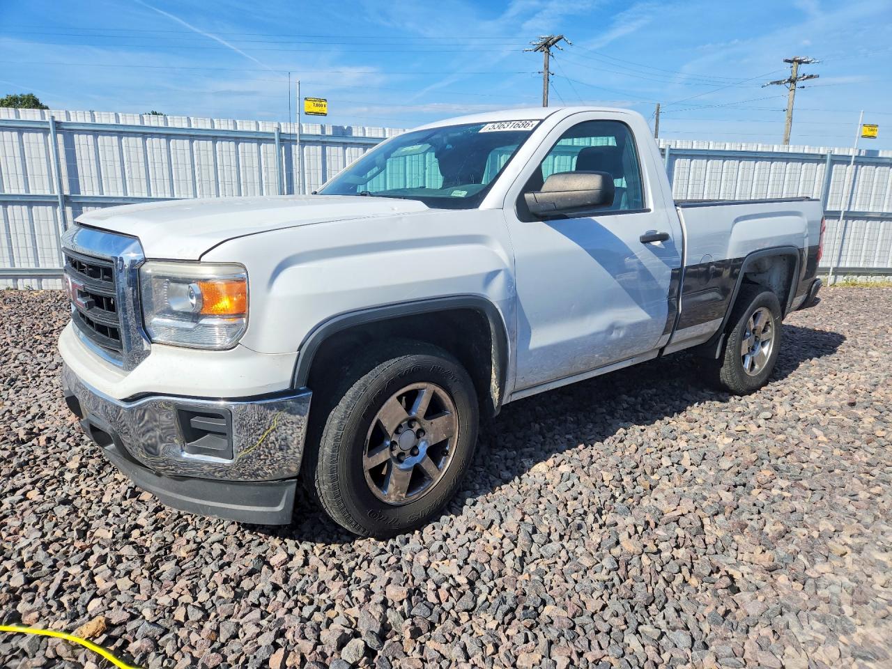 Salvage GMC Sierra Image