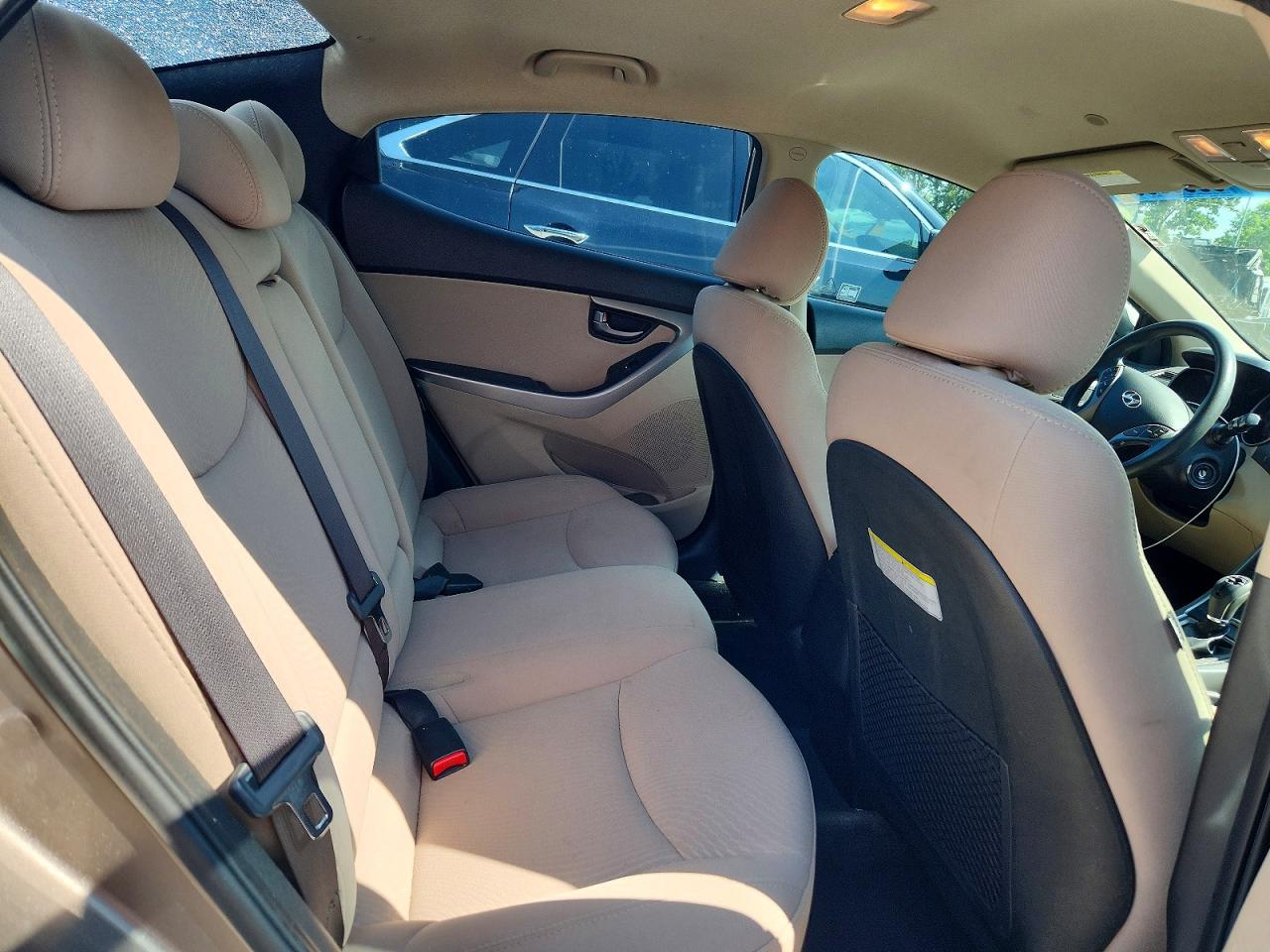 Hyundai ELANTRA Se