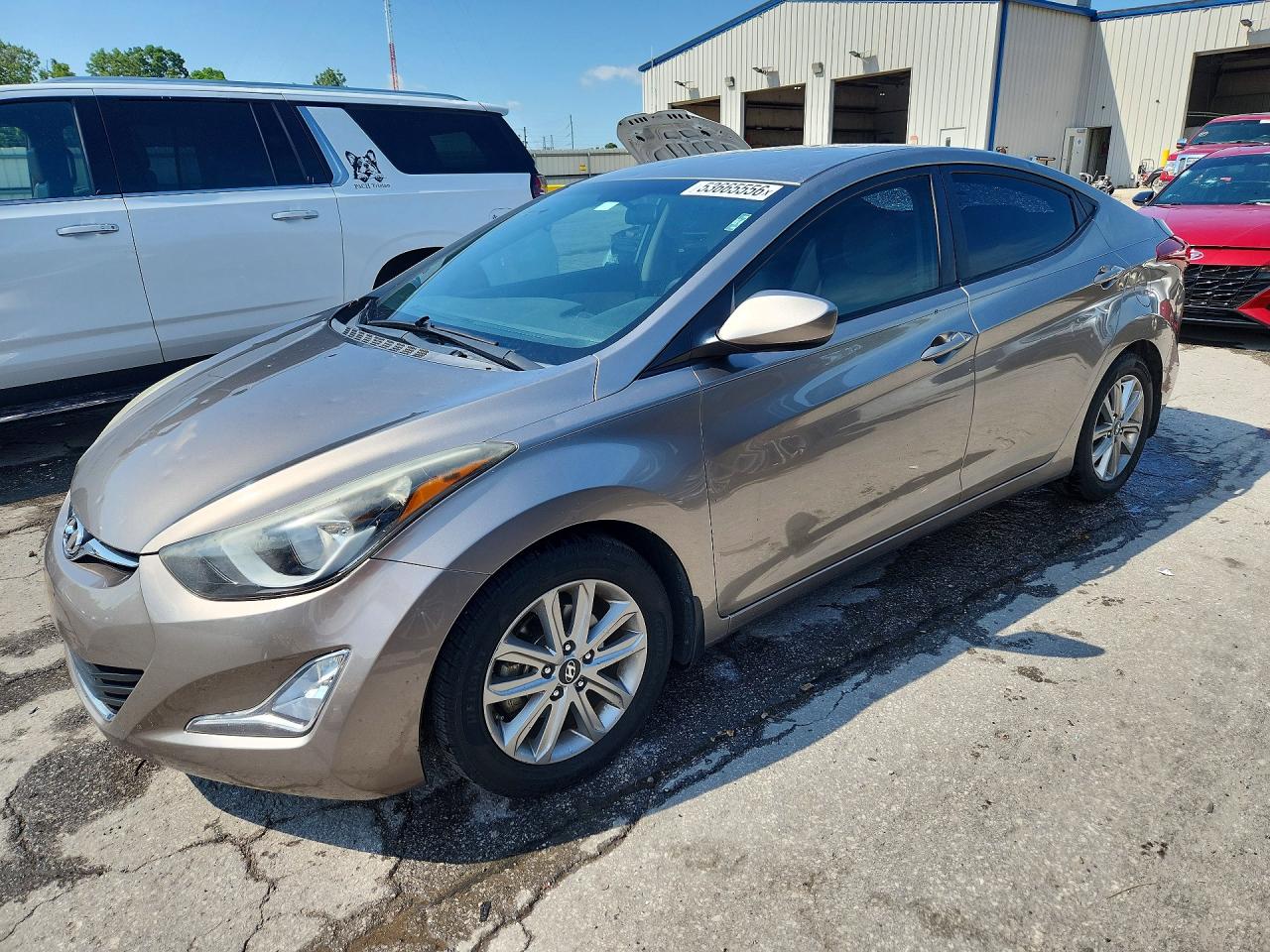 Salvage Hyundai ELANTRA Image