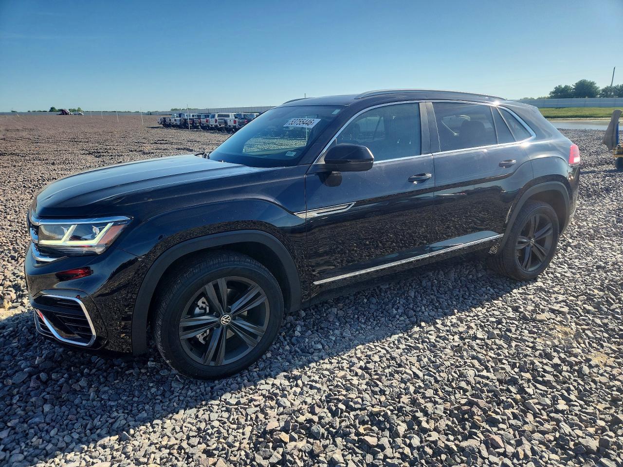 Salvage Volkswagen Atlas Image