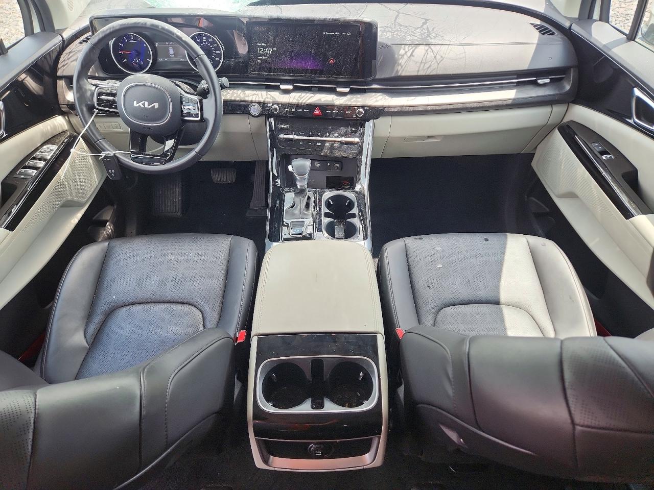 Kia Carnival Ex