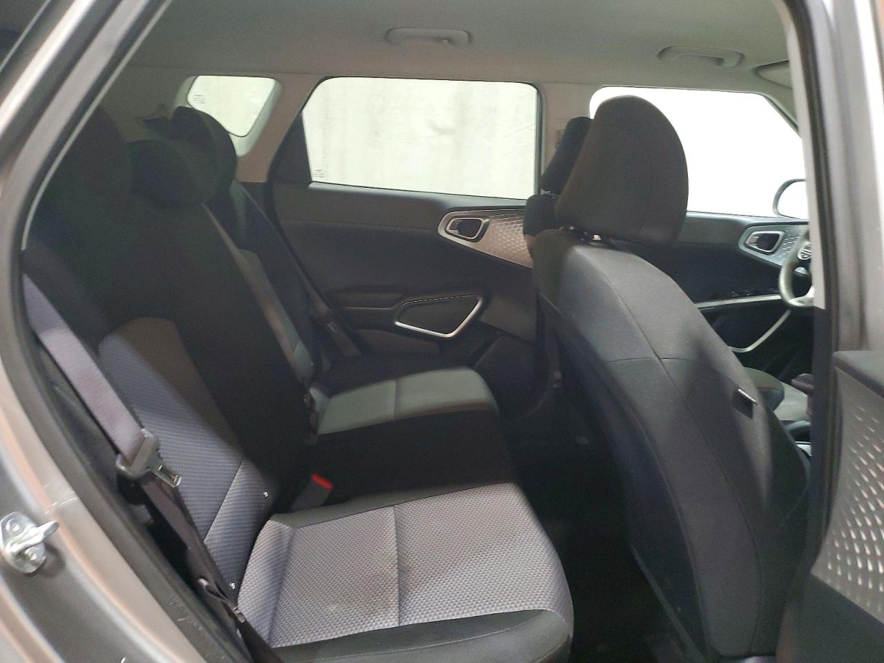 Kia Soul Lx