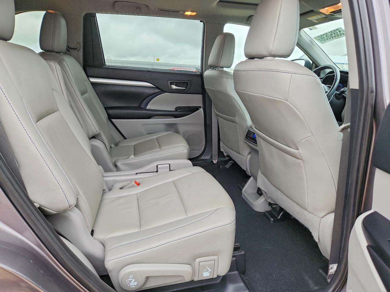 Toyota Highlander Xle