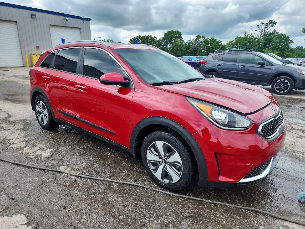 Kia Niro Lx