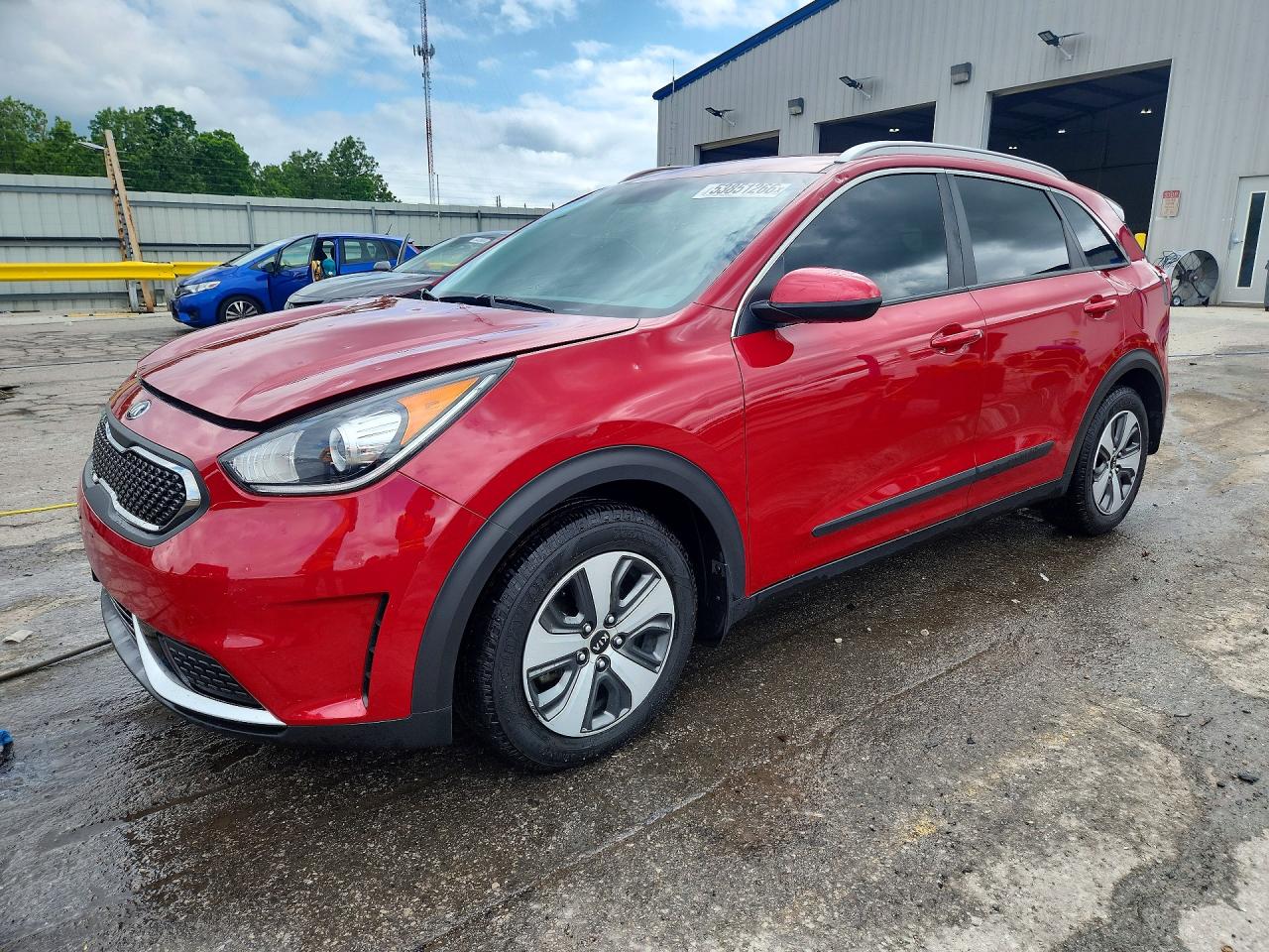 Salvage Kia Niro Image