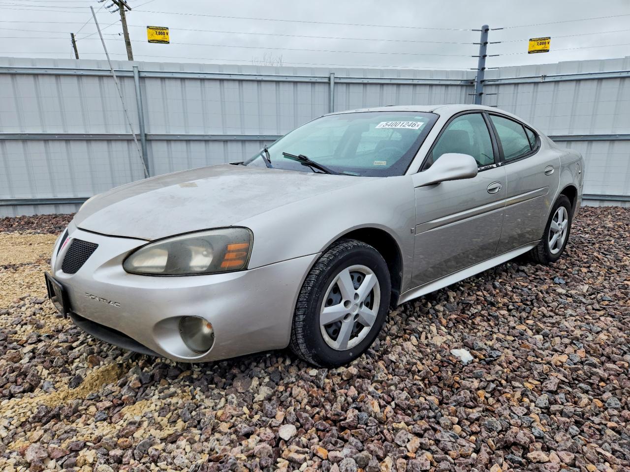 Salvage Pontiac Grandprix Image