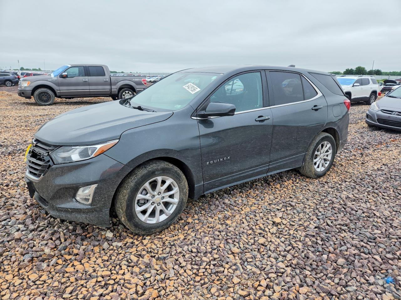 Salvage Chevrolet Equinox Image