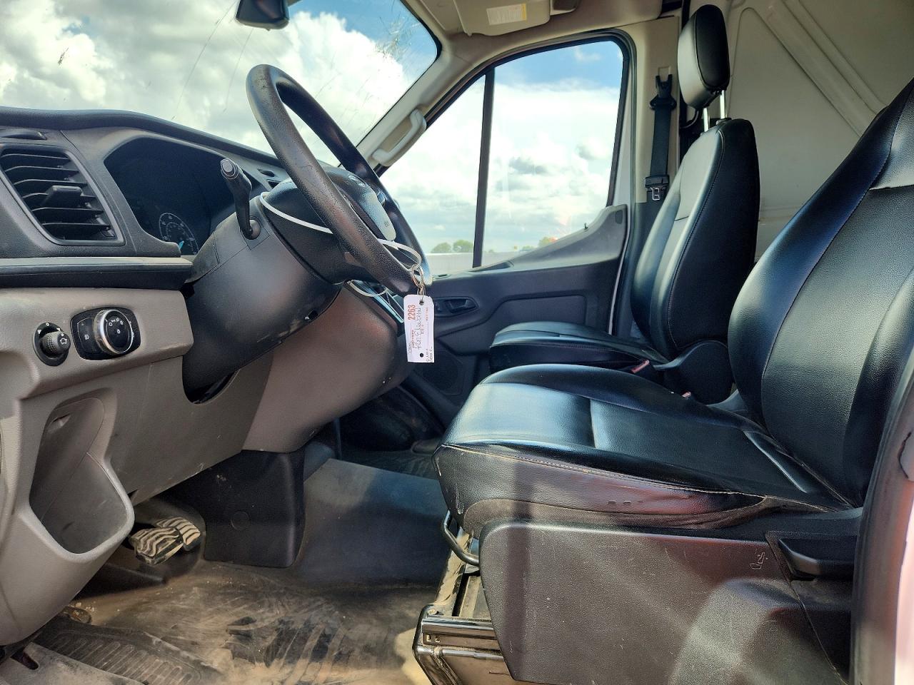 Ford Transit T-350