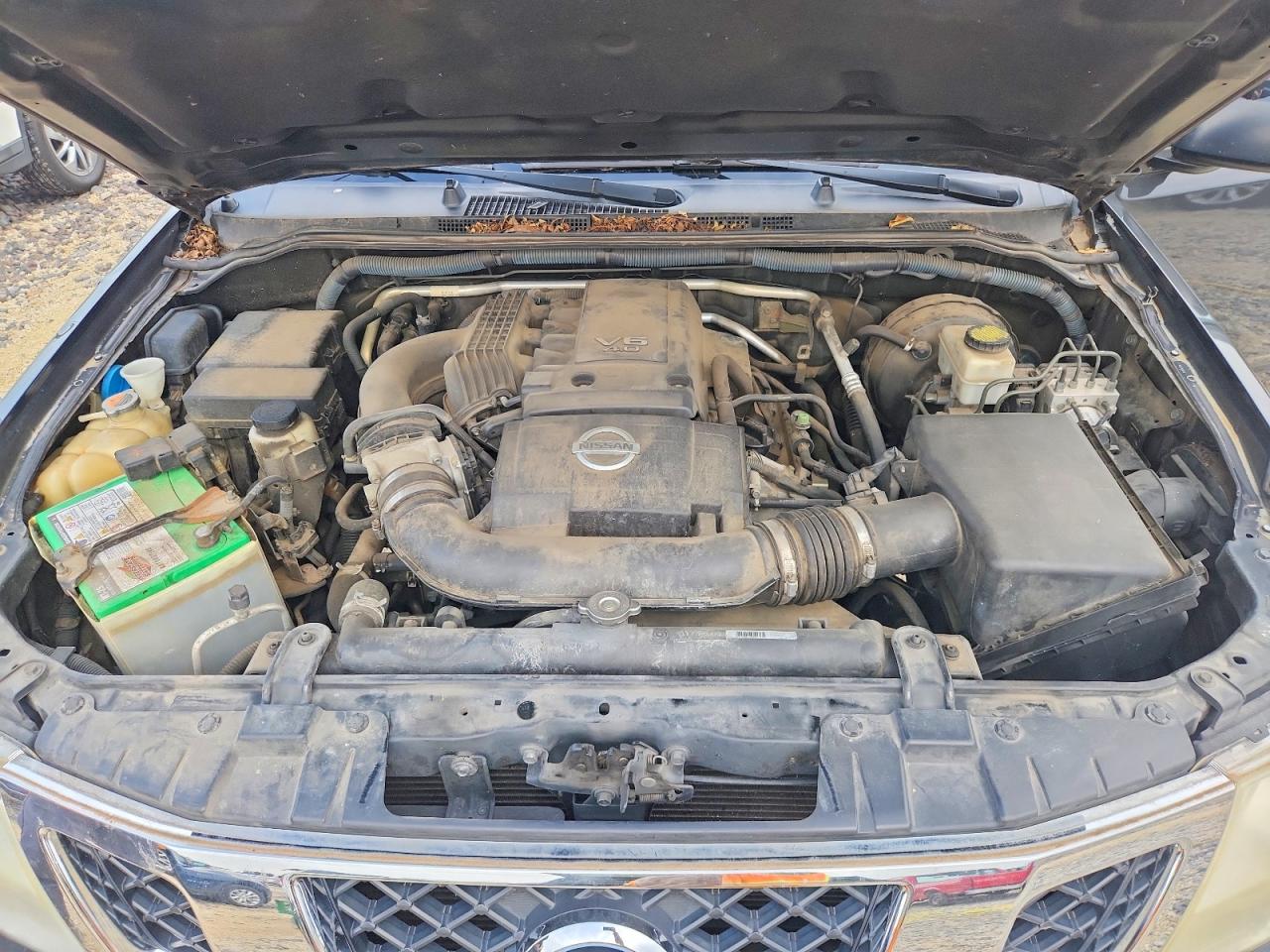 Nissan Frontier S