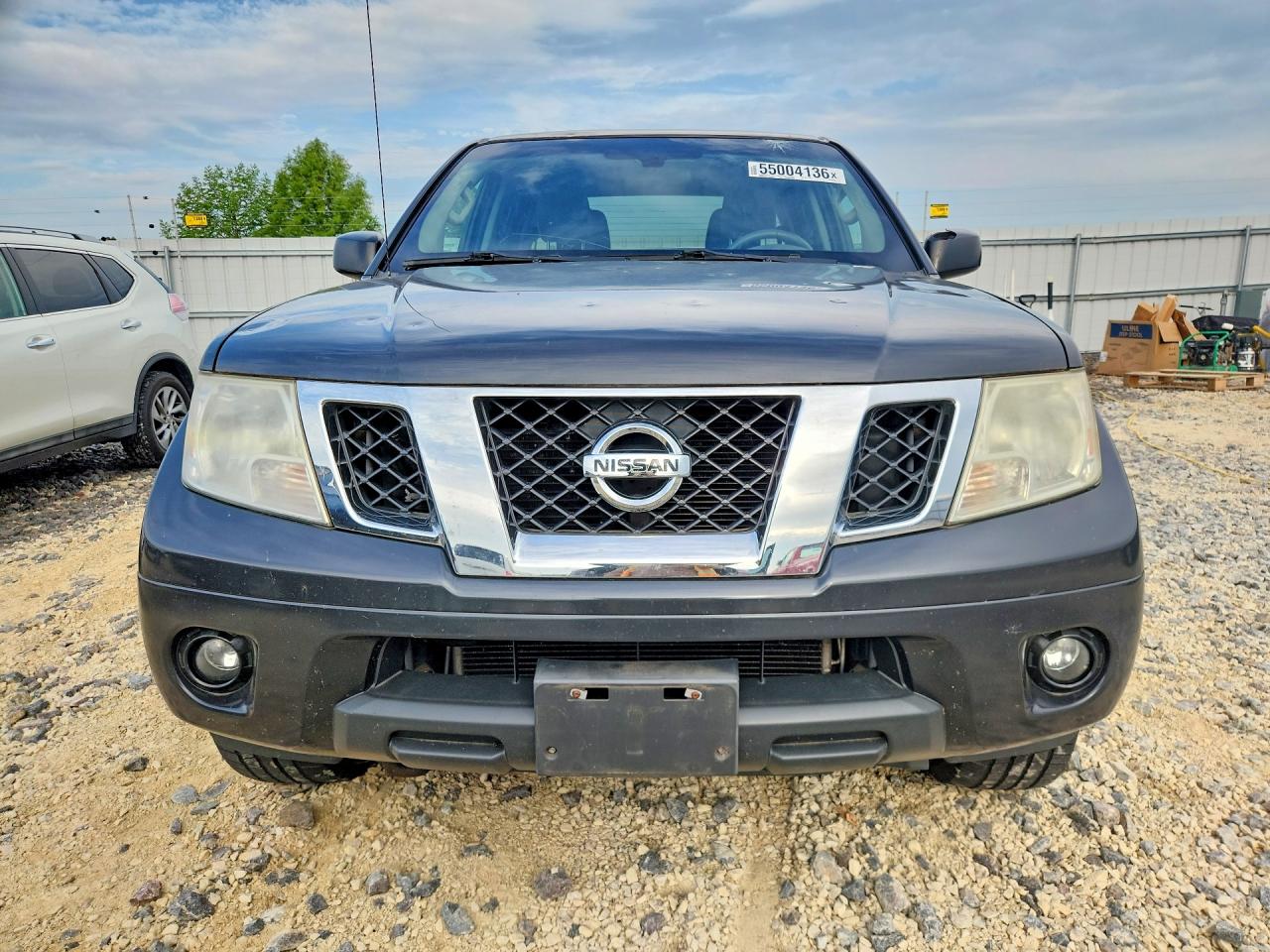 Nissan Frontier S