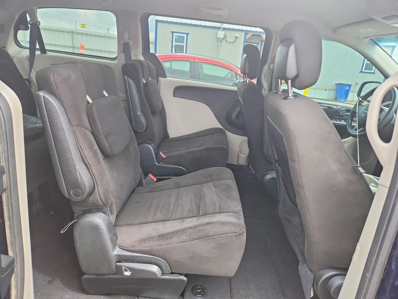 Dodge Caravan Sxt