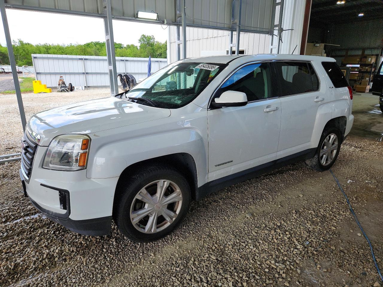 Salvage GMC Terrain Image