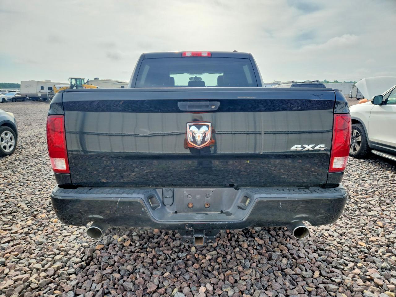 Dodge Ram 1500 St