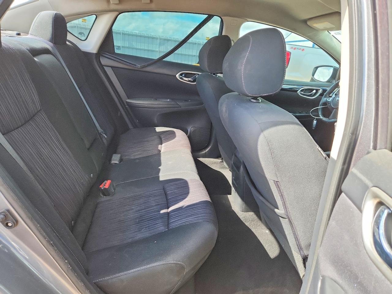 Nissan Sentra Sv